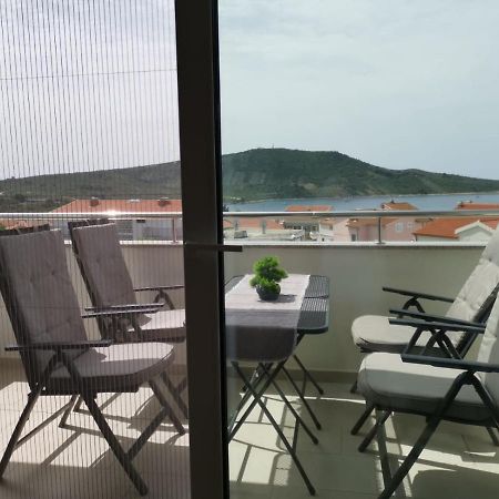 Ristovic Apartment Primosten Luaran gambar