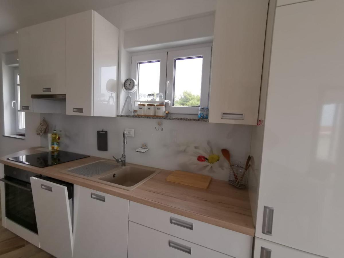 Ristovic Apartment Primosten Luaran gambar