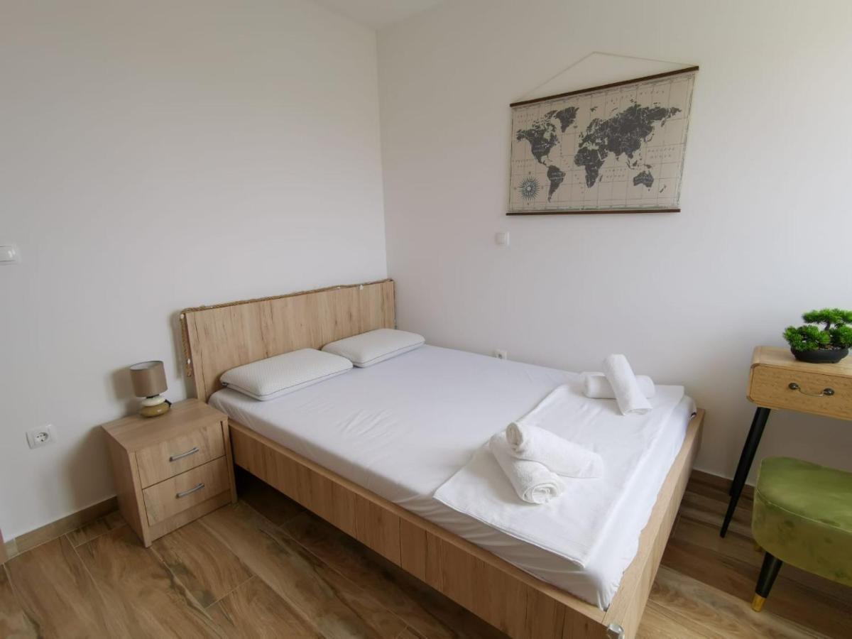 Ristovic Apartment Primosten Luaran gambar
